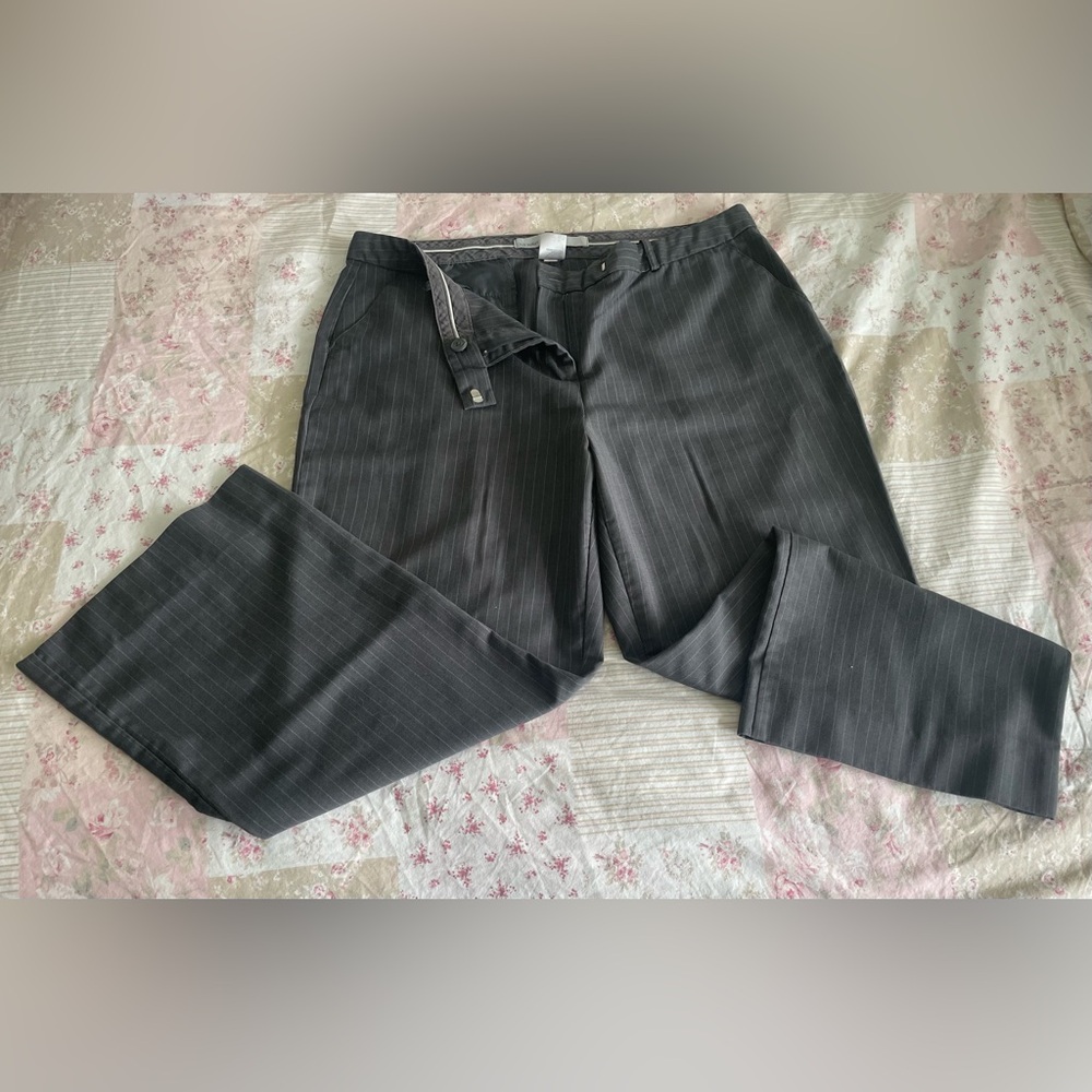Women’s Gray Pinstripe Pants